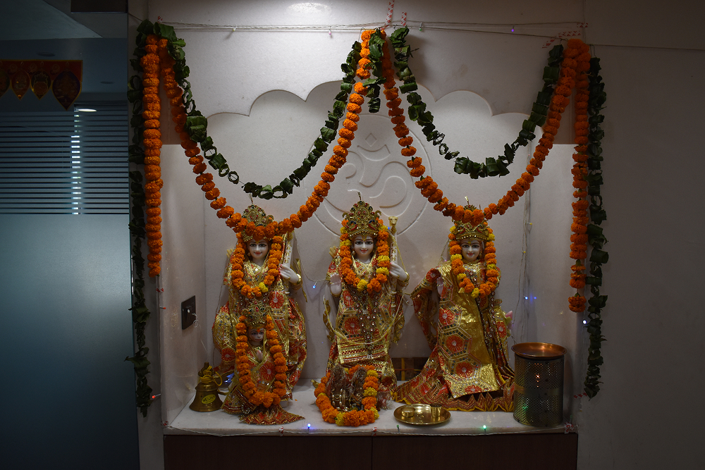 Diwali celebrations at Megamax